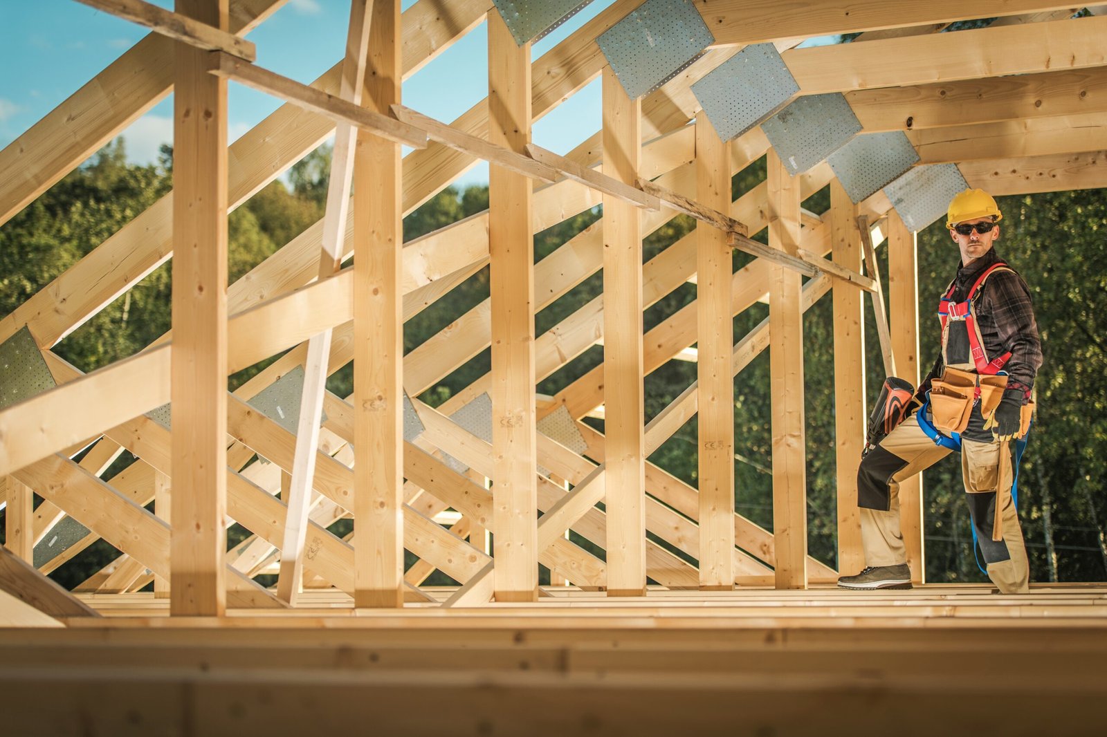 frame construction contractor